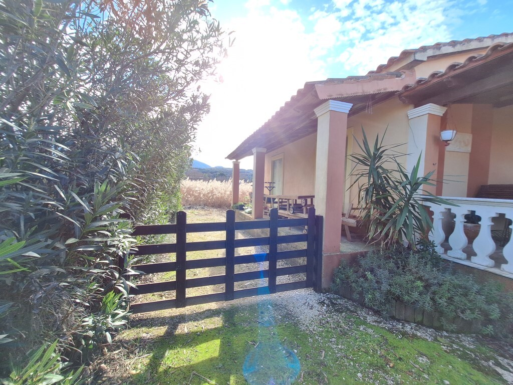 Дом на Корфу, Греция, 58 м² - фото 2