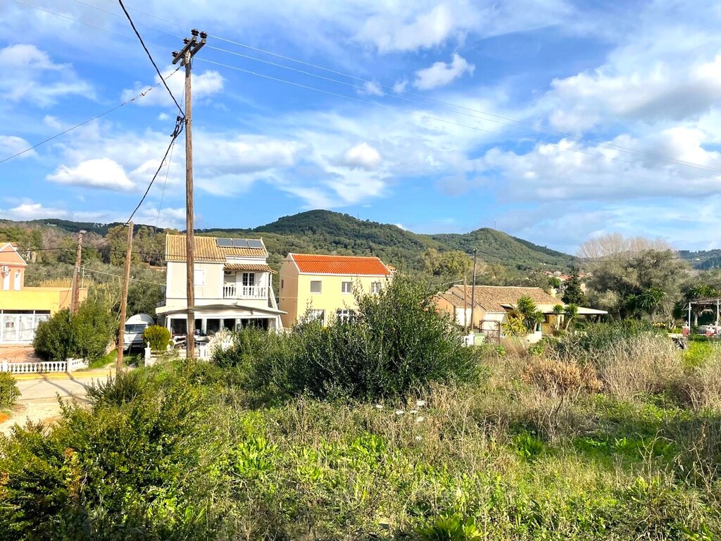 Земля на Корфу, Греция, 883 м² - фото 3
