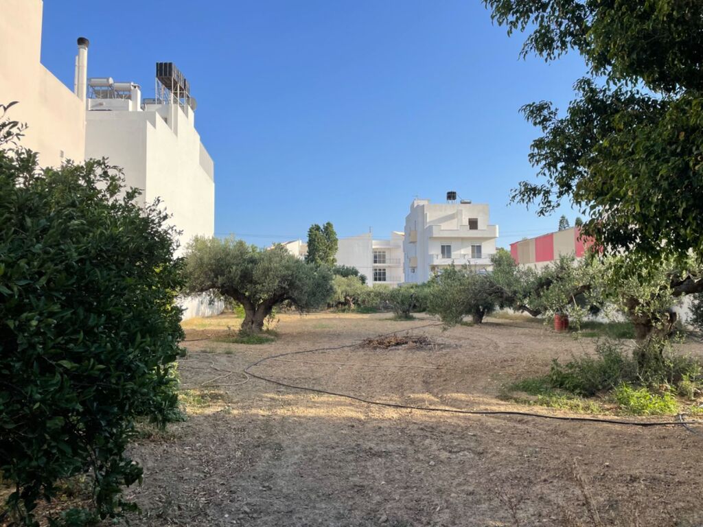 Земля в Ираклионе, Греция, 1 002 м² - фото 5
