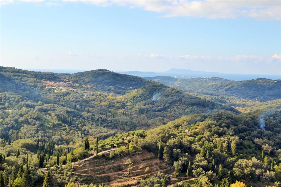 Земля на Корфу, Греция, 15 000 м² - фото 5