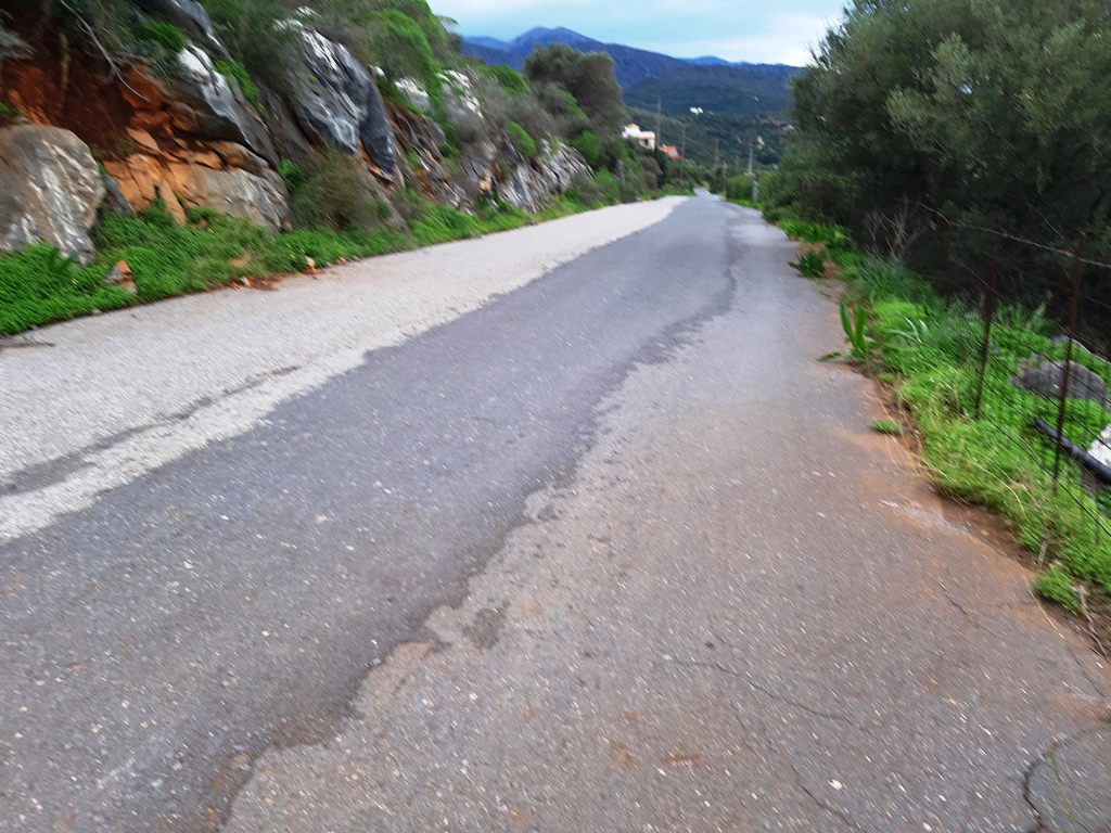 Земля в Ираклионе, Греция, 2 000 м² - фото 5