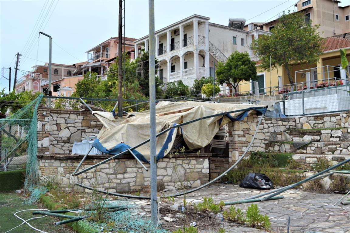 Земля на Корфу, Греция, 1 600 м² - фото 9