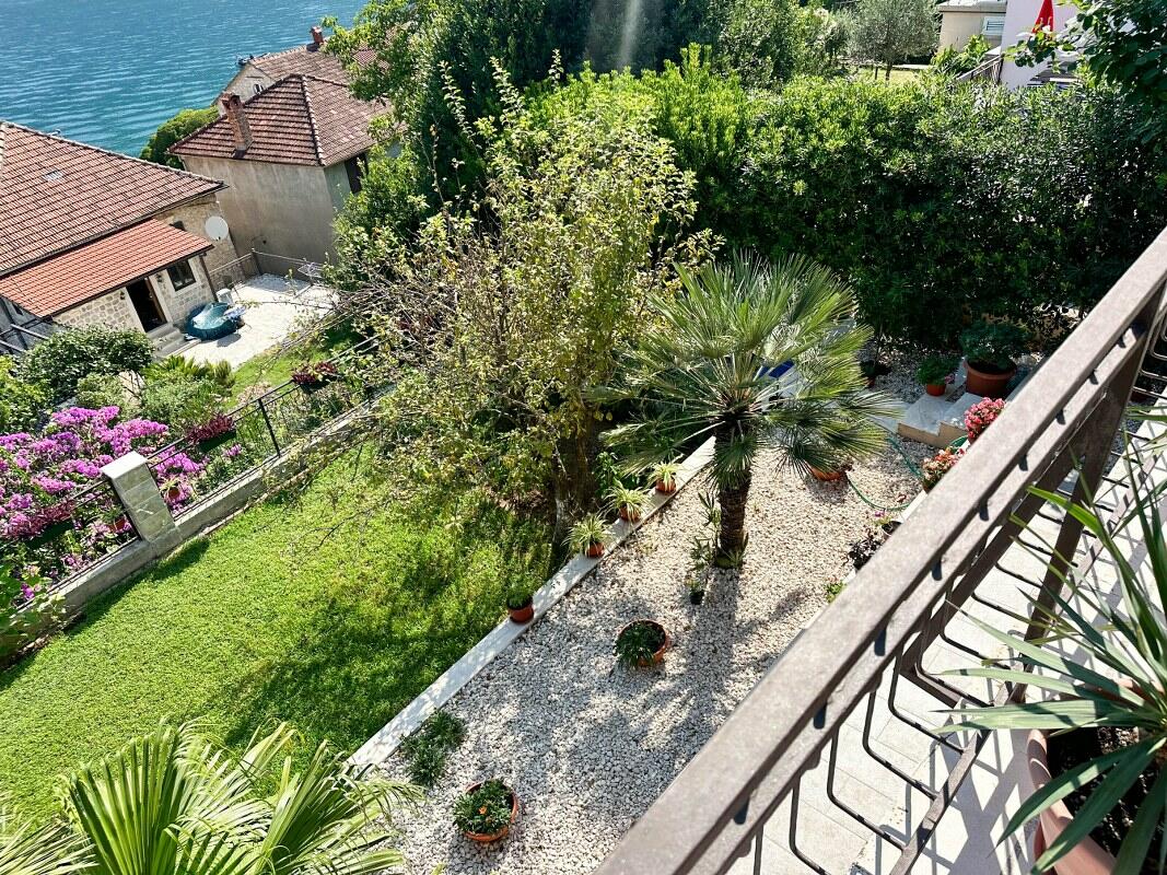 Дом в Прчани, Черногория, 100 м² - фото 12