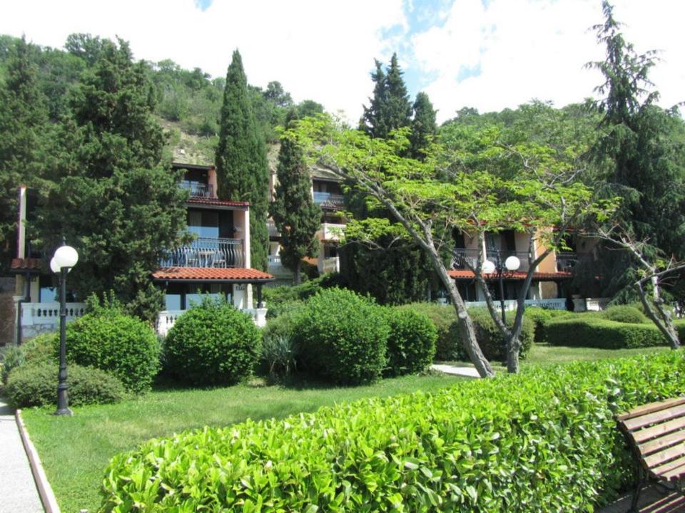 Студия в Елените, Болгария, 25 м² - фото 14