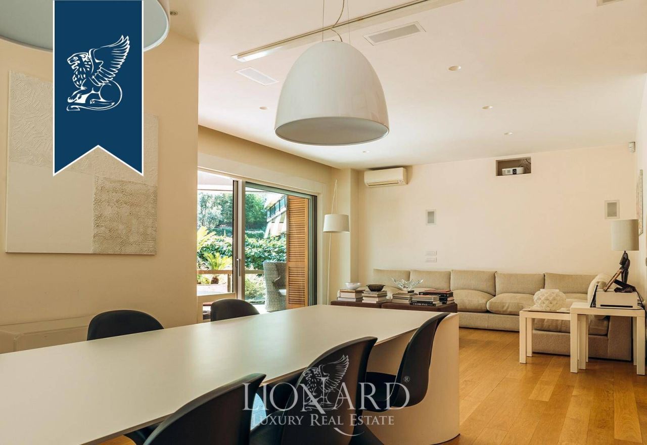 Апартаменты в Риме, Италия, 160 м² - фото 2