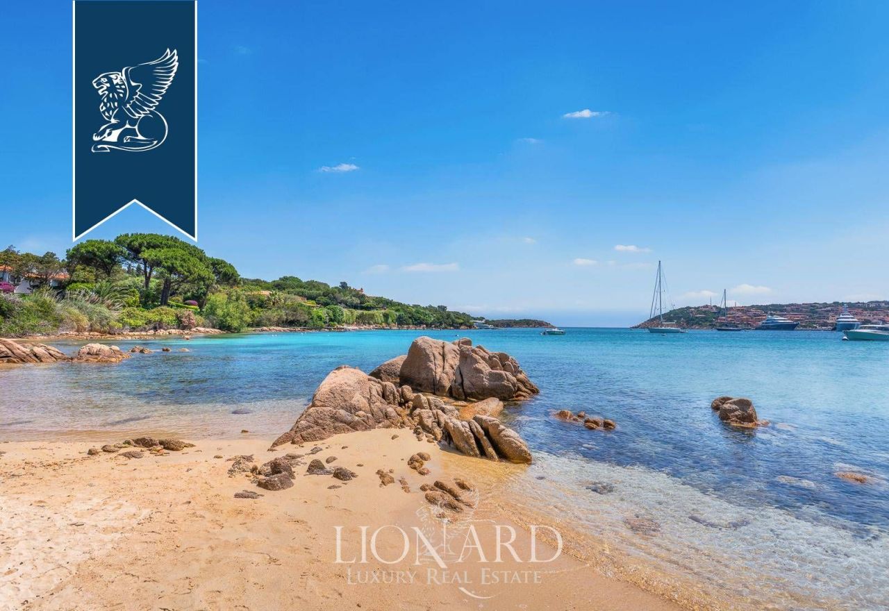 Вилла в Порто Черво, Италия, 213 м² - фото 4