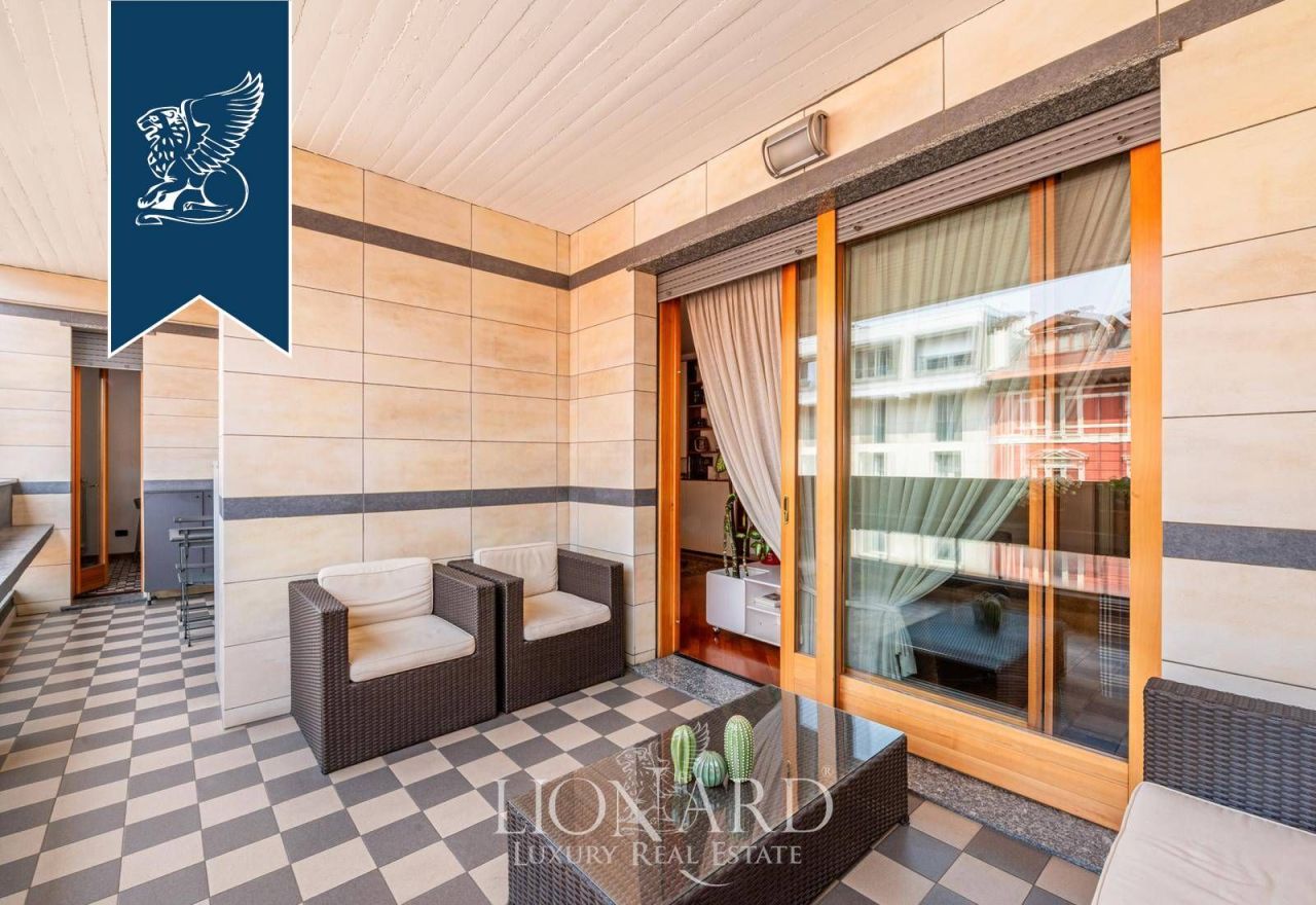 Апартаменты в Милане, Италия, 190 м² - фото 7