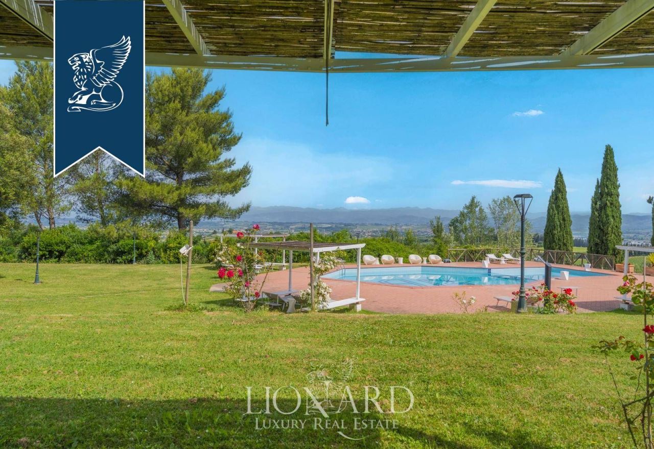 Ферма в Пизе, Италия, 1 100 м² - фото 8