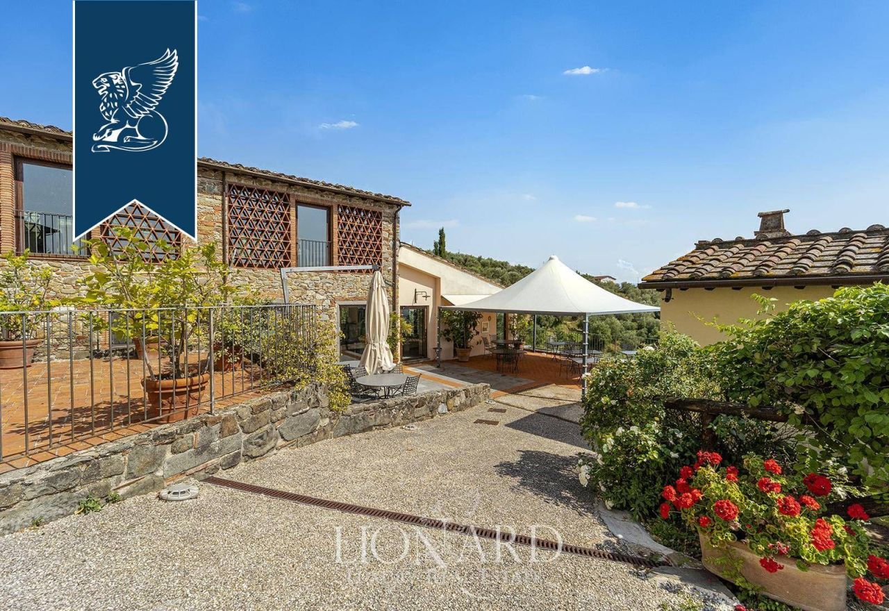 Отель, гостиница в Капаннори, Италия, 930 м² - фото 8