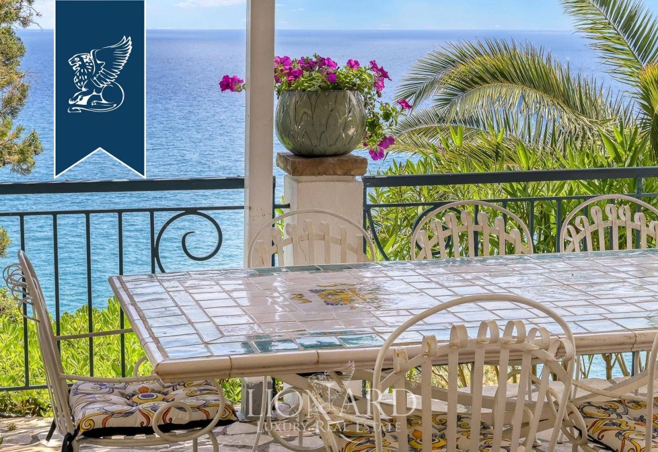 Вилла в Сан-Феличе-Чирчео, Италия, 190 м² - фото 10