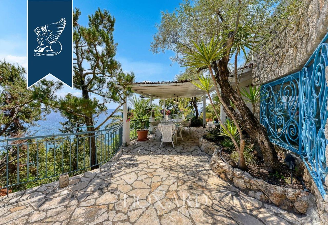 Вилла в Сан-Феличе-Чирчео, Италия, 190 м² - фото 11