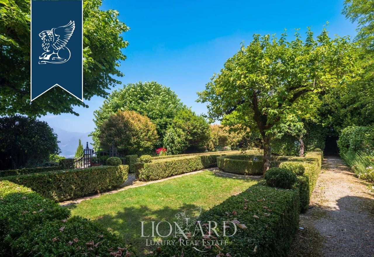 Вилла в Лукке, Италия, 1 000 м² - фото 11