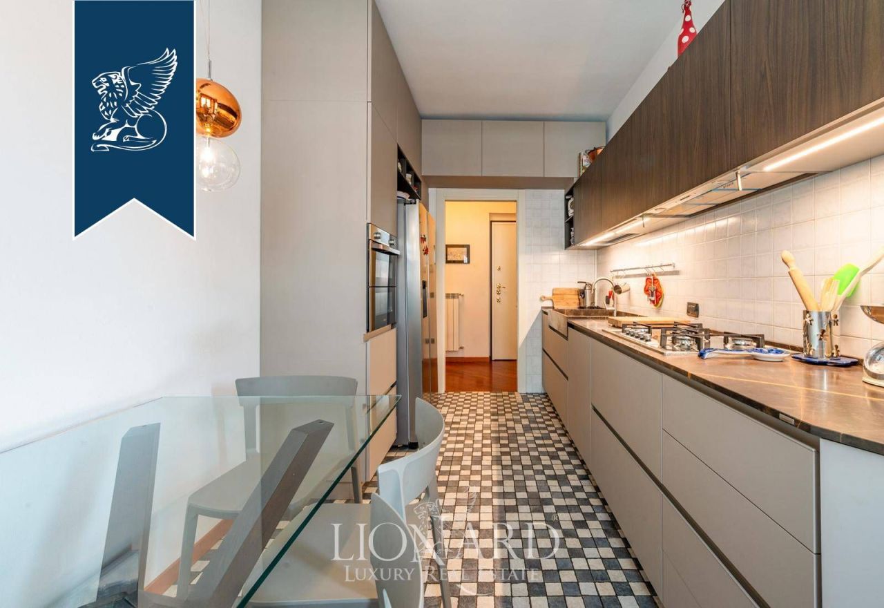 Апартаменты в Милане, Италия, 190 м² - фото 12