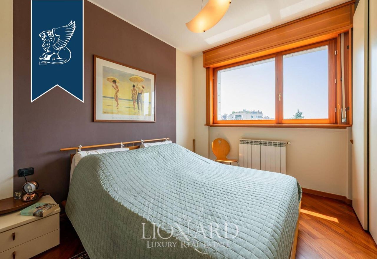 Апартаменты в Милане, Италия, 190 м² - фото 13