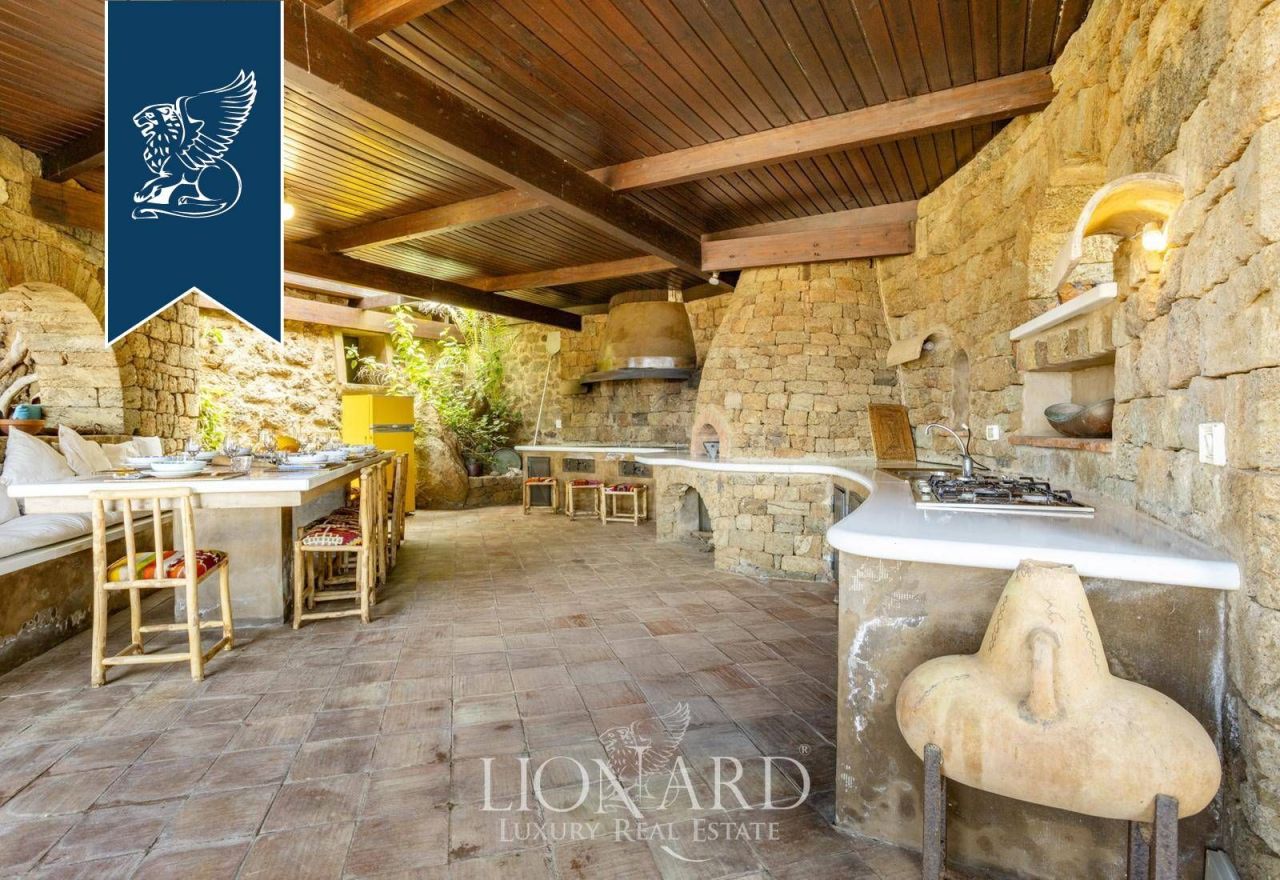 Вилла на о-ве Пантеллерия, Италия, 400 м² - фото 14