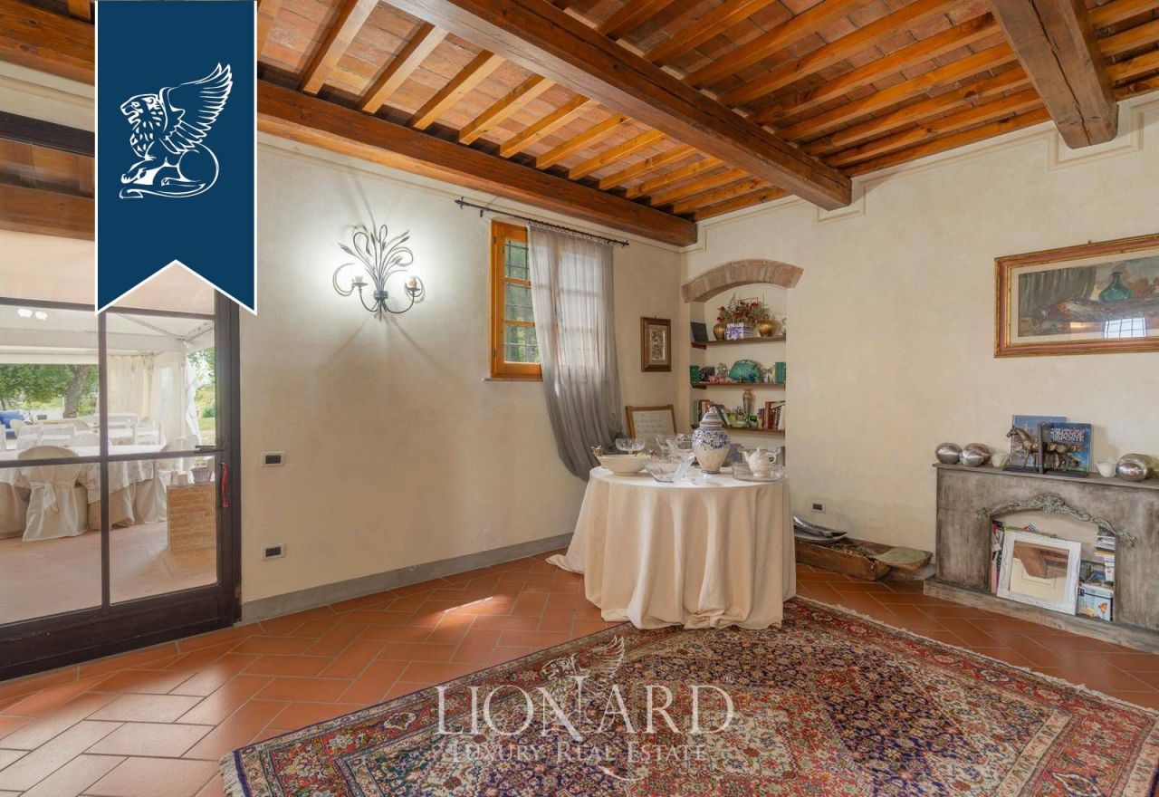 Ферма в Пизе, Италия, 1 100 м² - фото 16