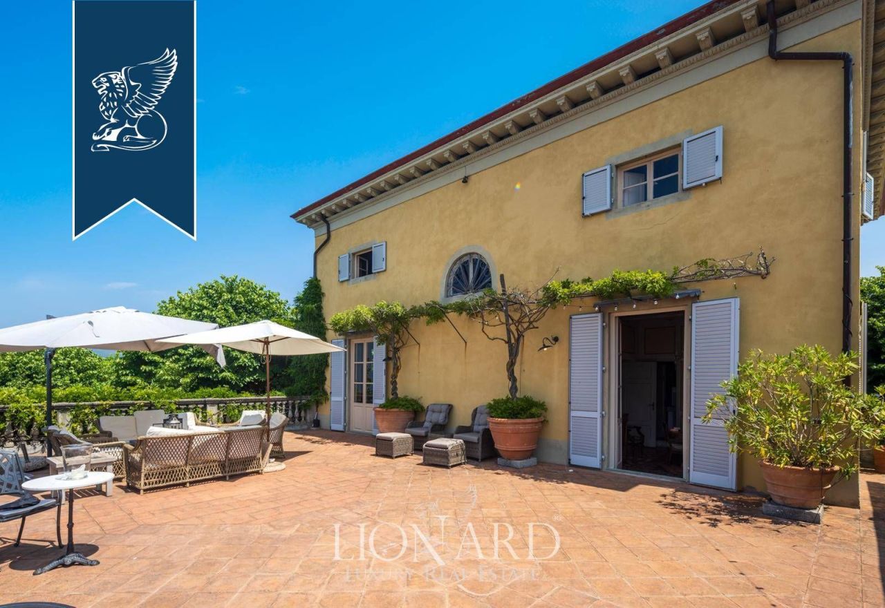 Вилла в Лукке, Италия, 1 000 м² - фото 18