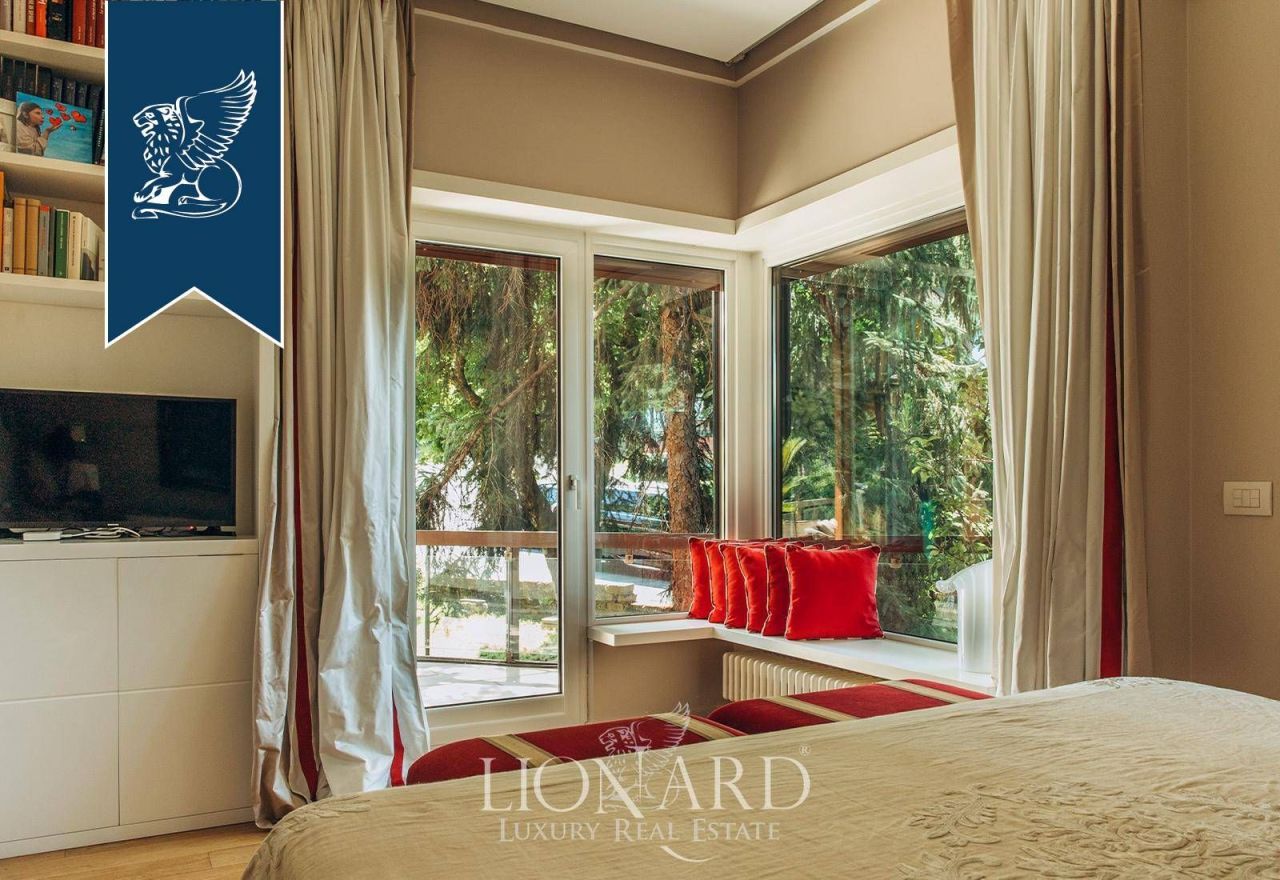 Апартаменты в Риме, Италия, 160 м² - фото 18