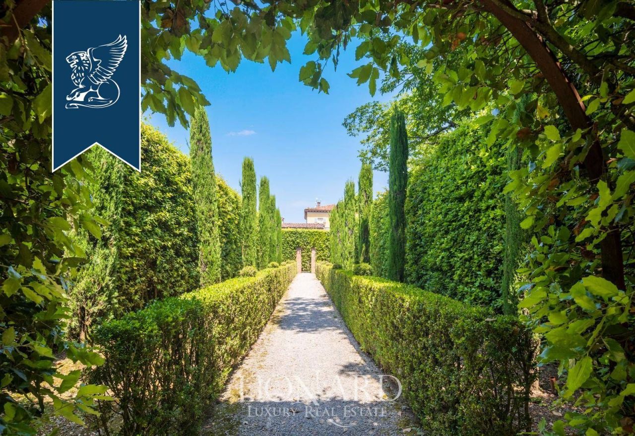Вилла в Лукке, Италия, 1 000 м² - фото 19