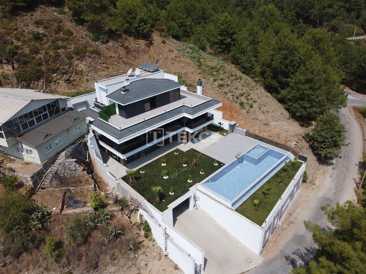 Вилла в Алании, Турция, 600 м² - фото 9