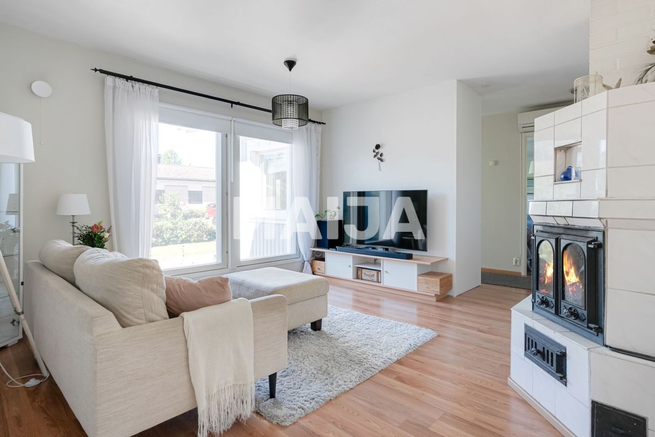 Дом в Лоппи, Финляндия, 100 м² - фото 3