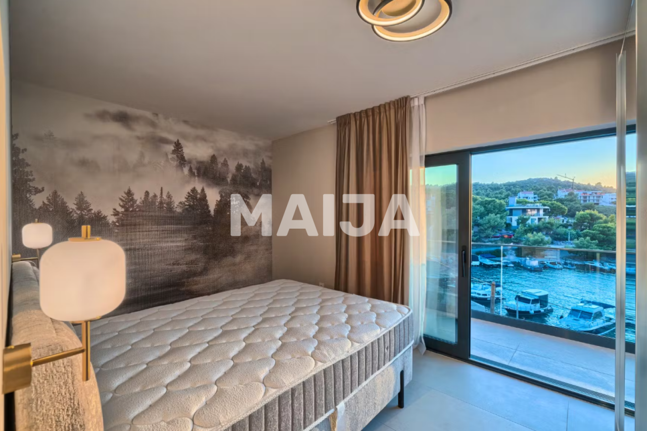 Вилла в Рогознице, Хорватия, 225 м² - фото 8