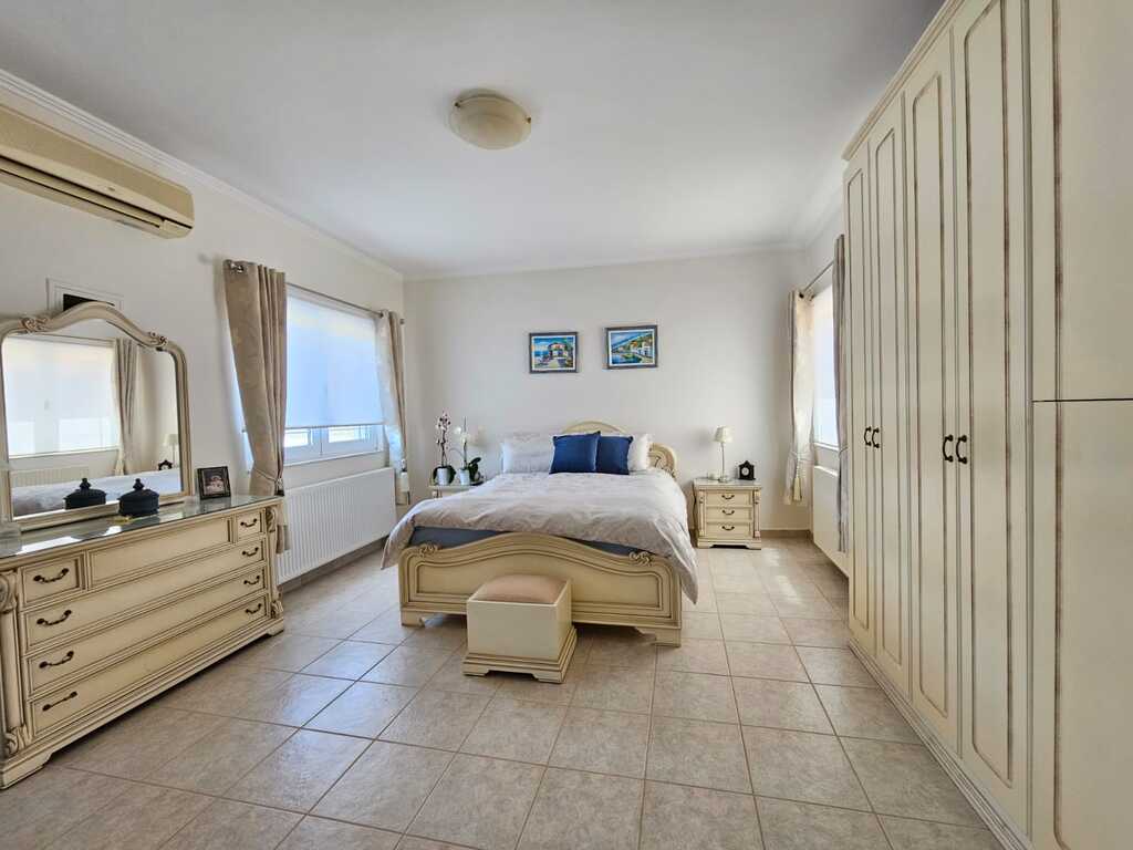 Вилла в Ираклионе, Греция, 200 м² - фото 14