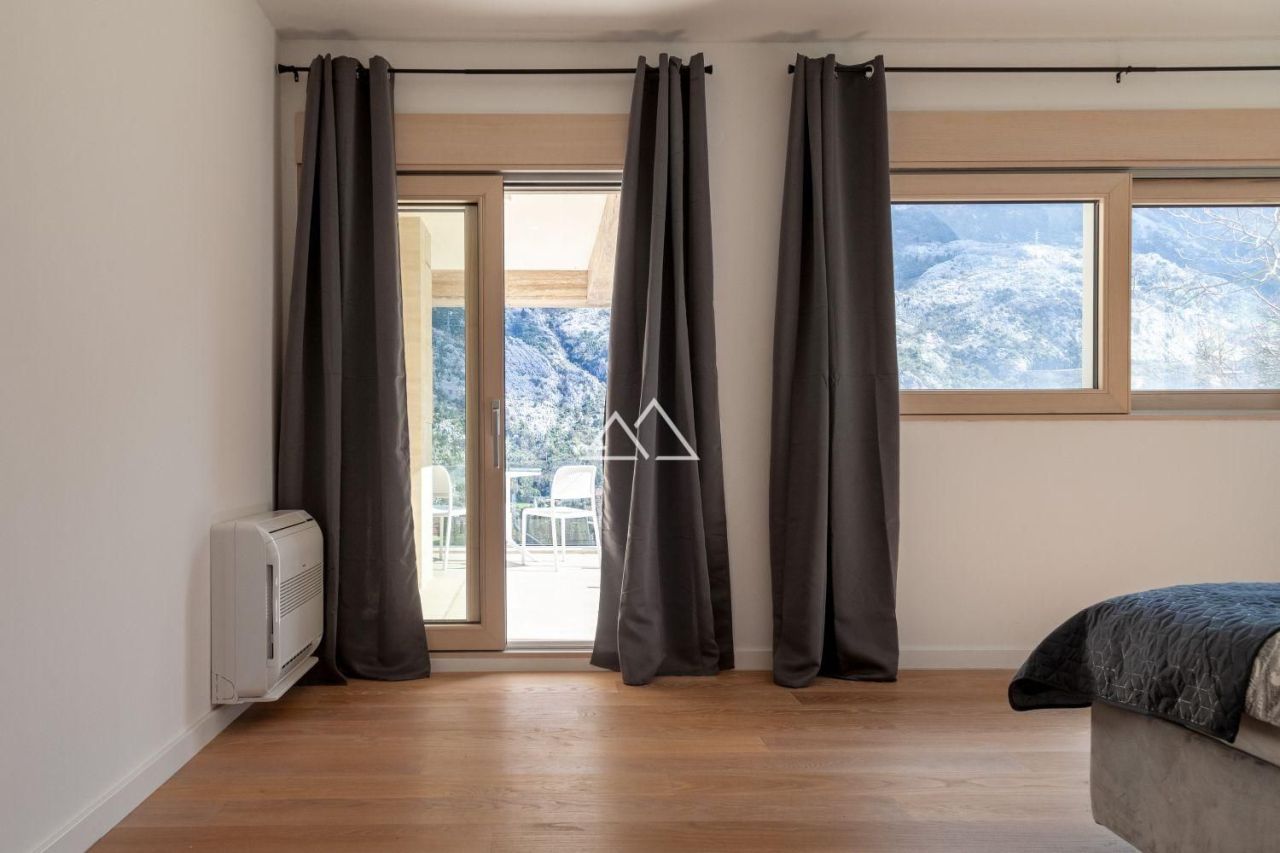 Апартаменты в Которе, Черногория, 136 м² - фото 11