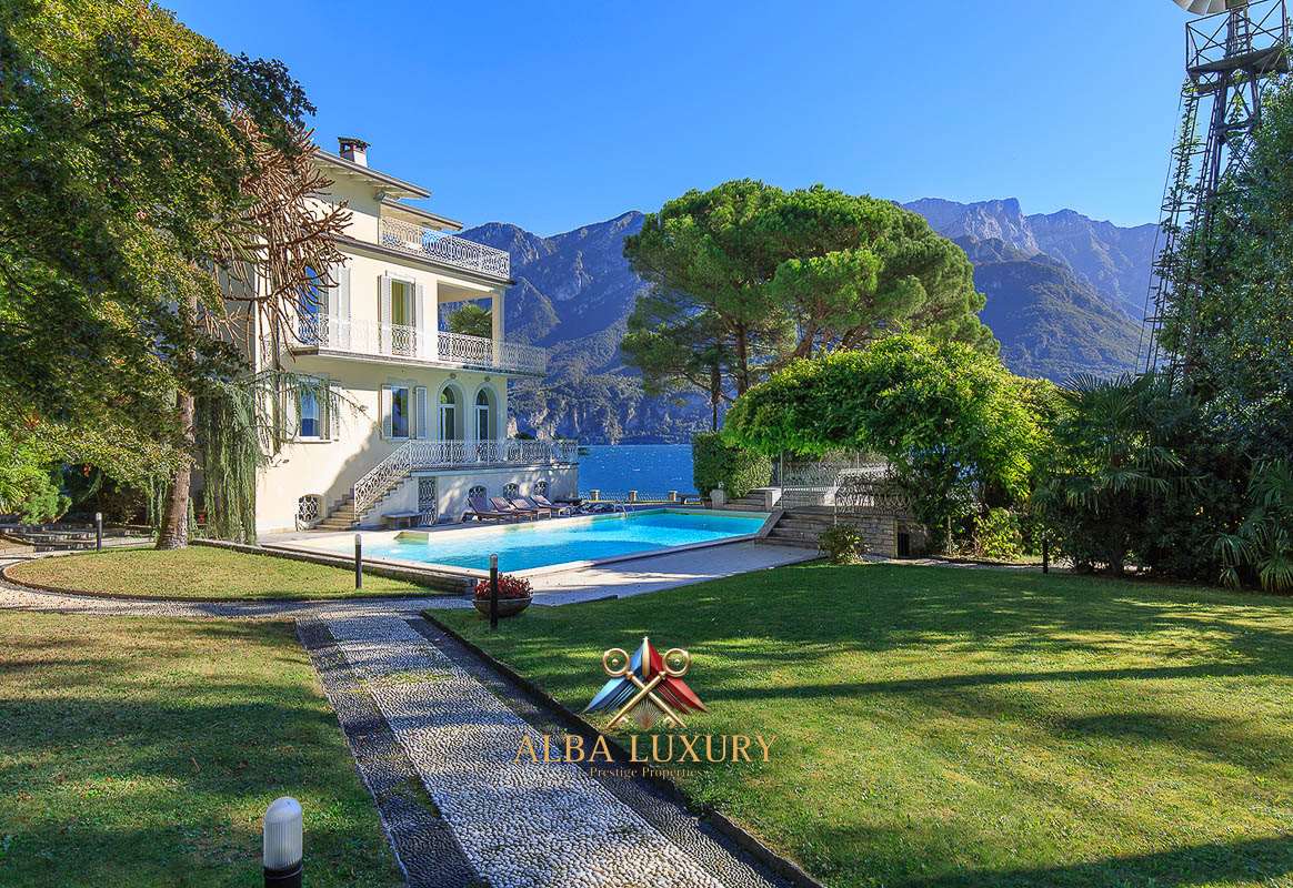 Вилла в Белладжо, Италия, 550 м² - фото 1