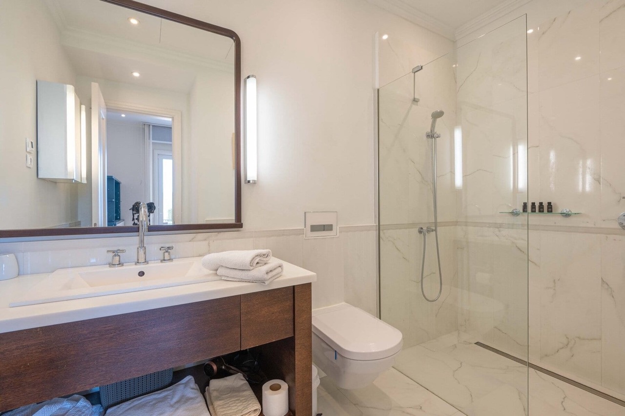 Квартира в Тивате, Черногория, 64 м² - фото 11