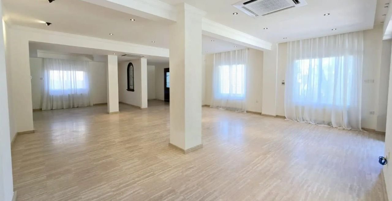 Дом в Лимасоле, Кипр, 500 м² - фото 2