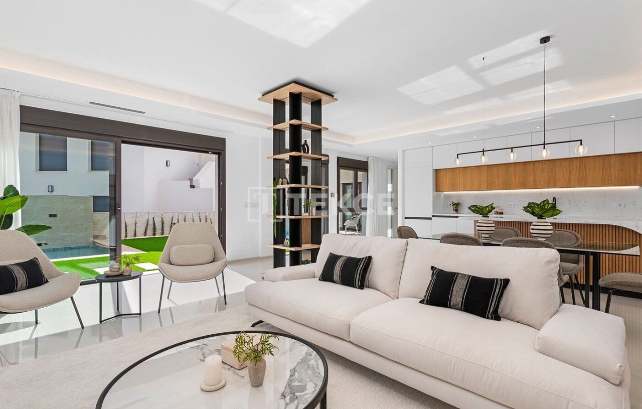 Вилла в Рохалесе, Испания, 324 м² - фото 8