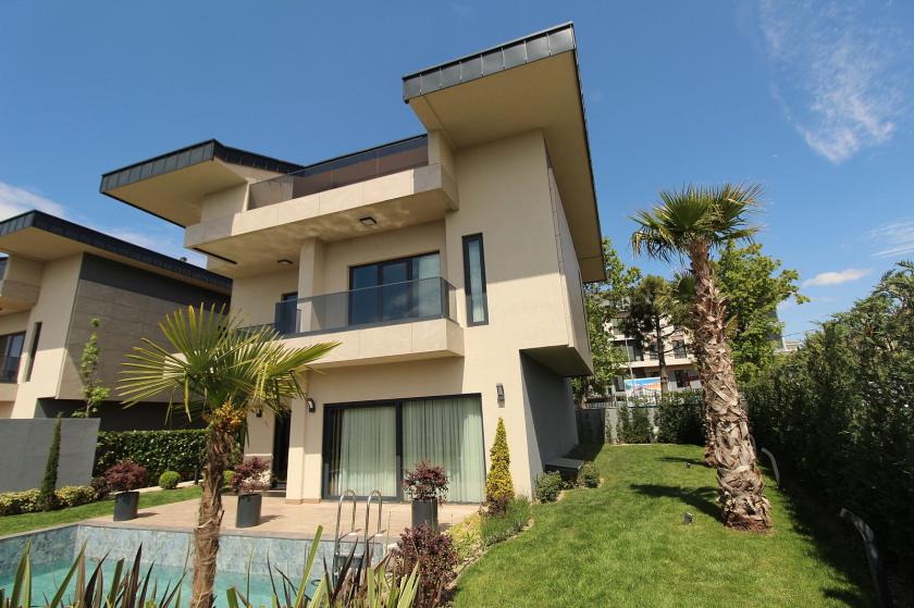 Вилла в Бейликдюзю, Турция, 290 м² - фото 3