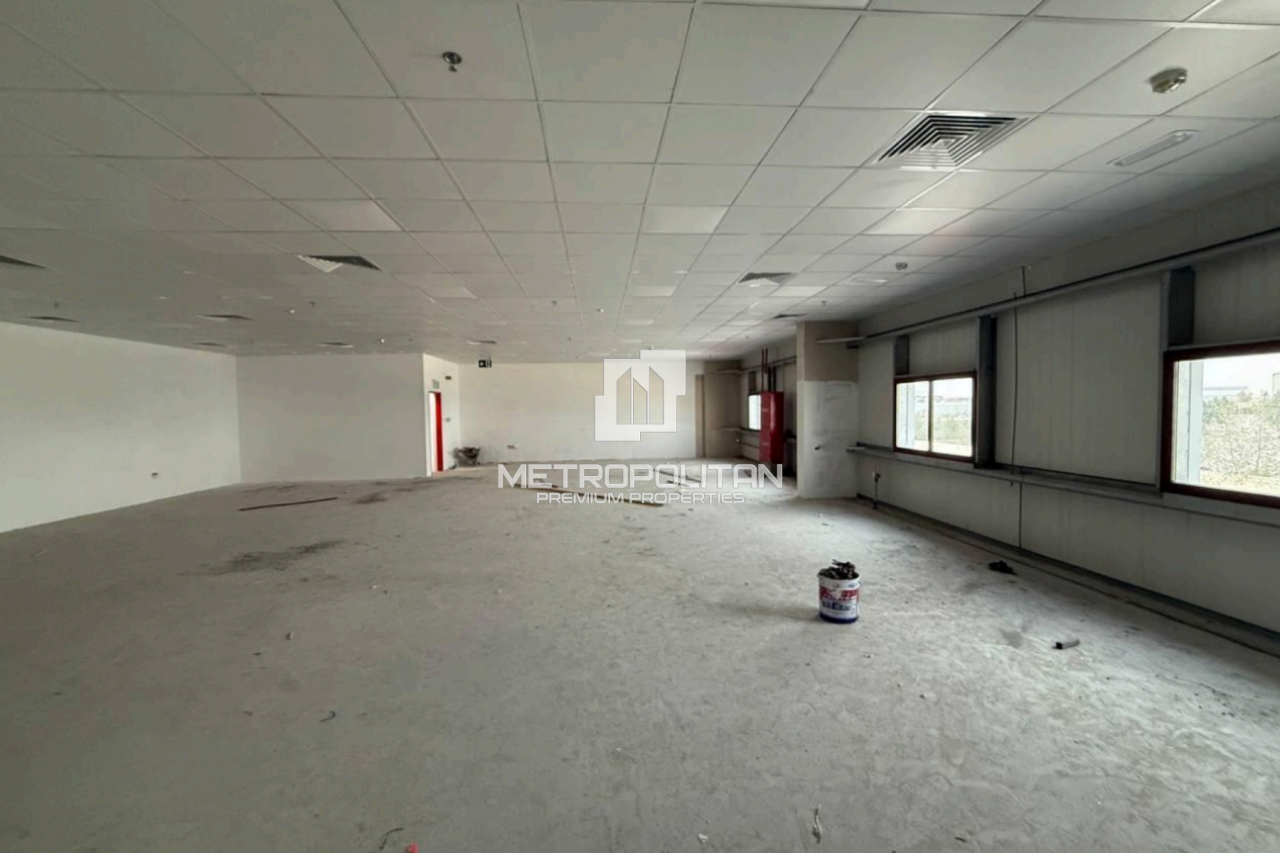 Коммерческая недвижимость в Дубае, ОАЭ, 5 123 м² - фото 4