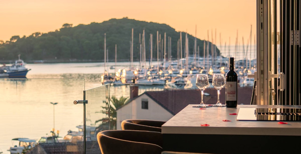 Отель, гостиница в Порече, Хорватия - фото 3