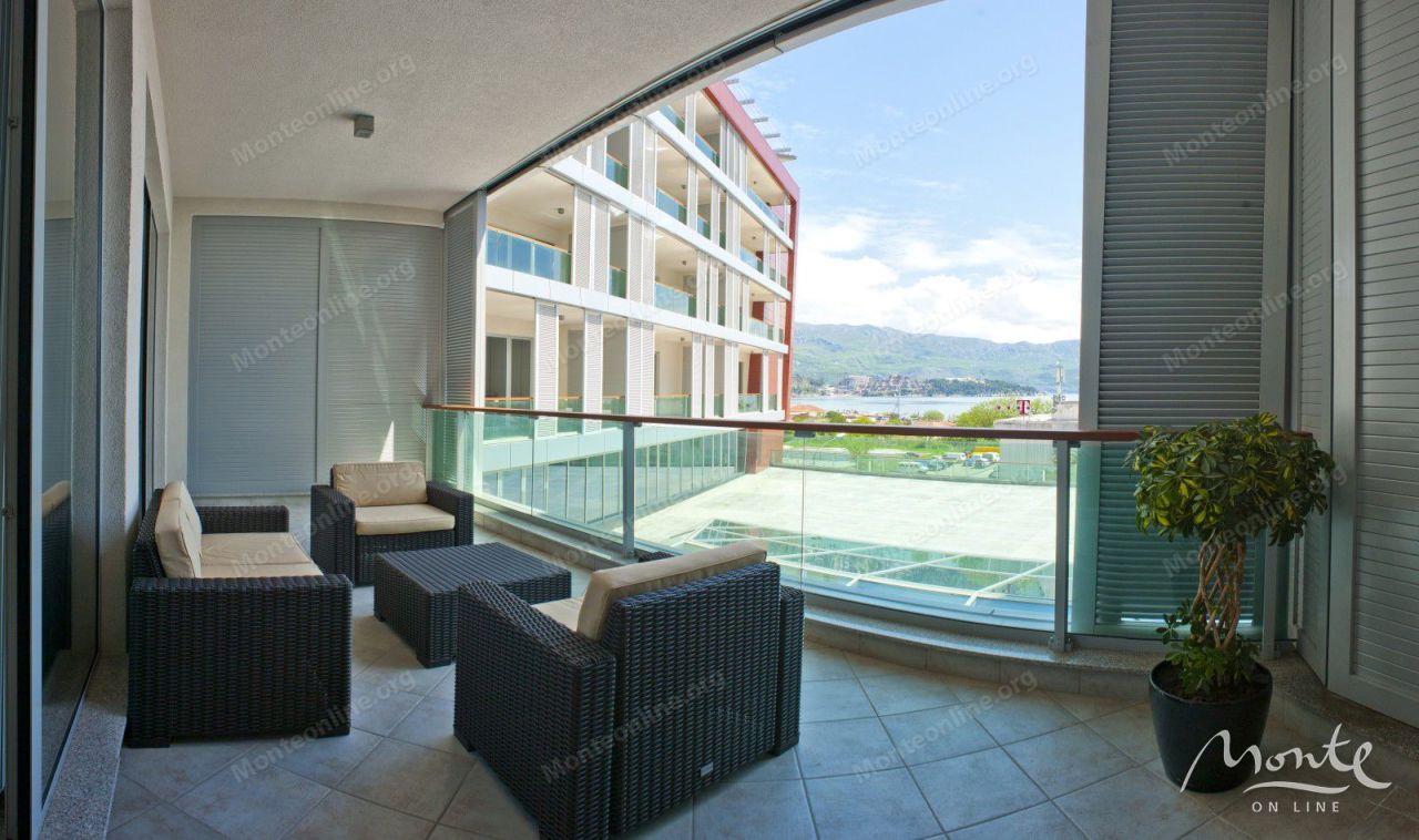 Апартаменты в Будве, Черногория, 95 м² - фото 1