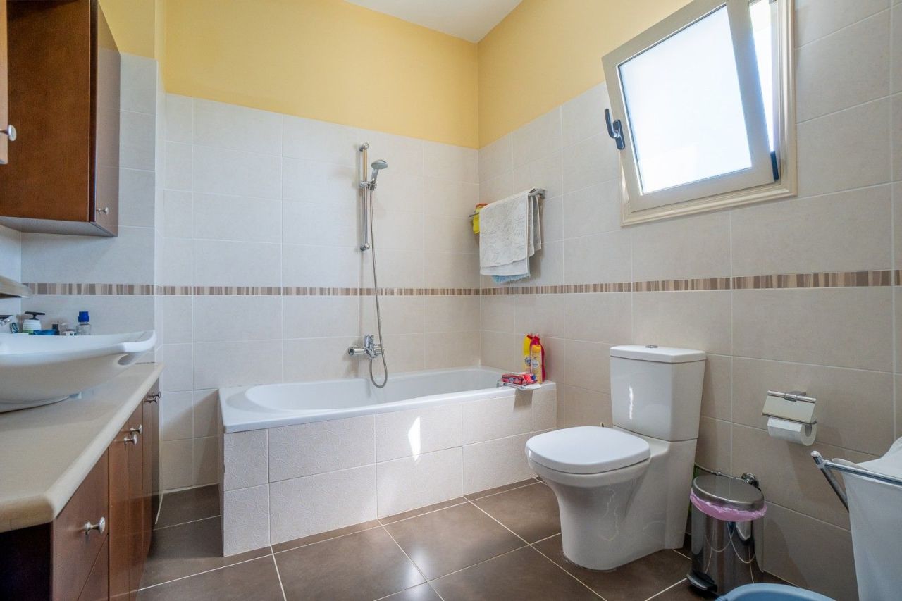 Вилла в Пафосе, Кипр, 170 м² - фото 12