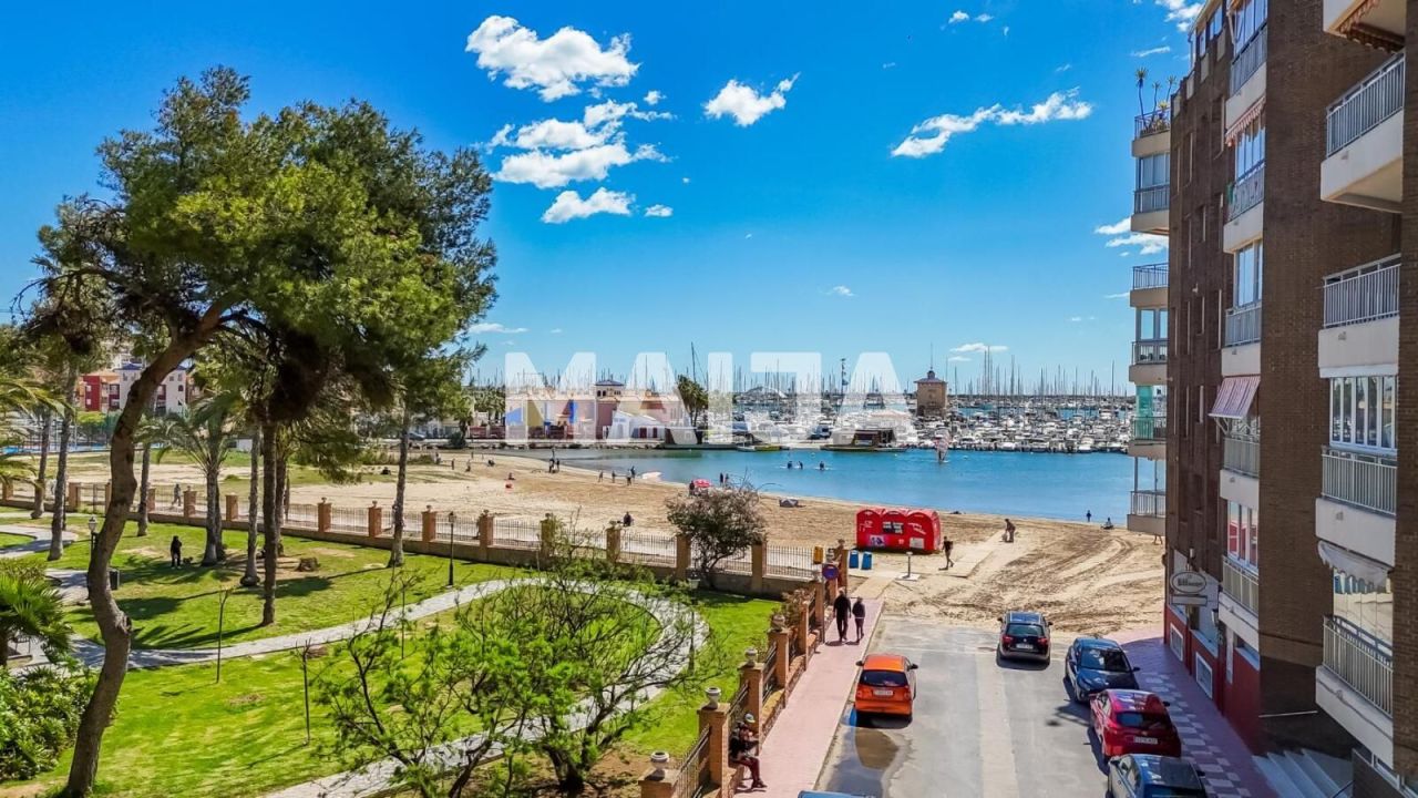 Апартаменты в Торревьехе, Испания, 110 м² - фото 1