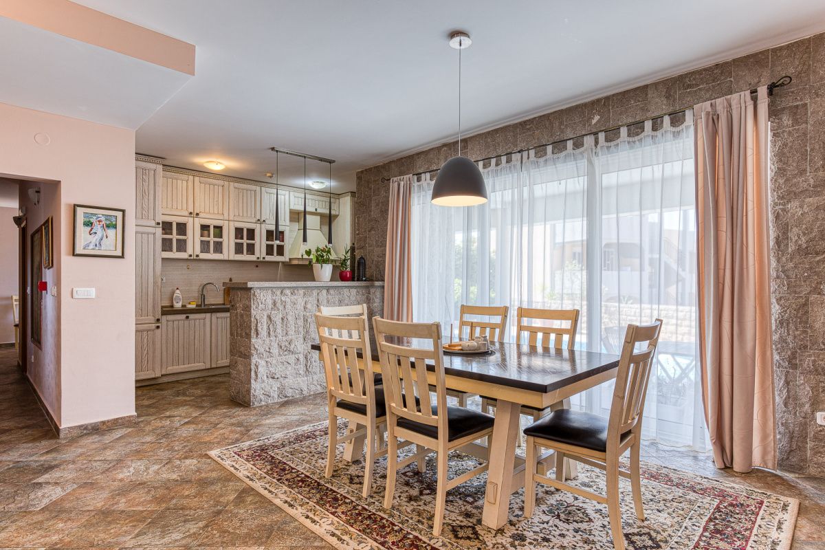 Дом в Бечичи, Черногория, 650 м² - фото 7