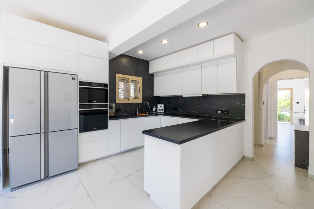 Квартира в Пафосе, Кипр, 200 м² - фото 8