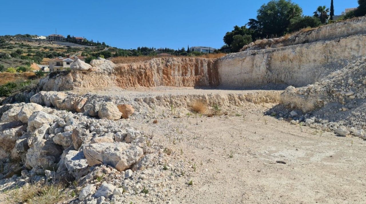 Земля в Лимасоле, Кипр, 2 000 м² - фото 5