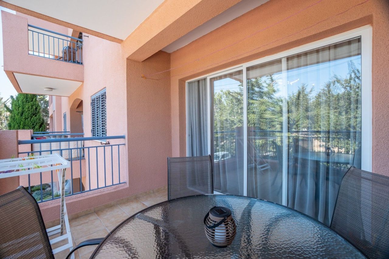 Апартаменты в Пафосе, Кипр, 60 м² - фото 17