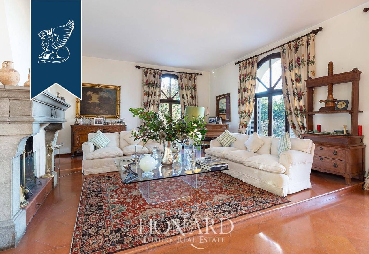 Вилла в Кастеллетто-сопра-Тичино, Италия, 900 м² - фото 12