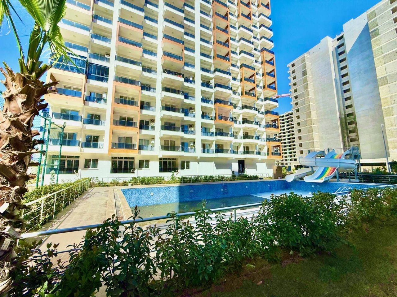 Квартира в Мерсине, Турция, 65 м² - фото 1