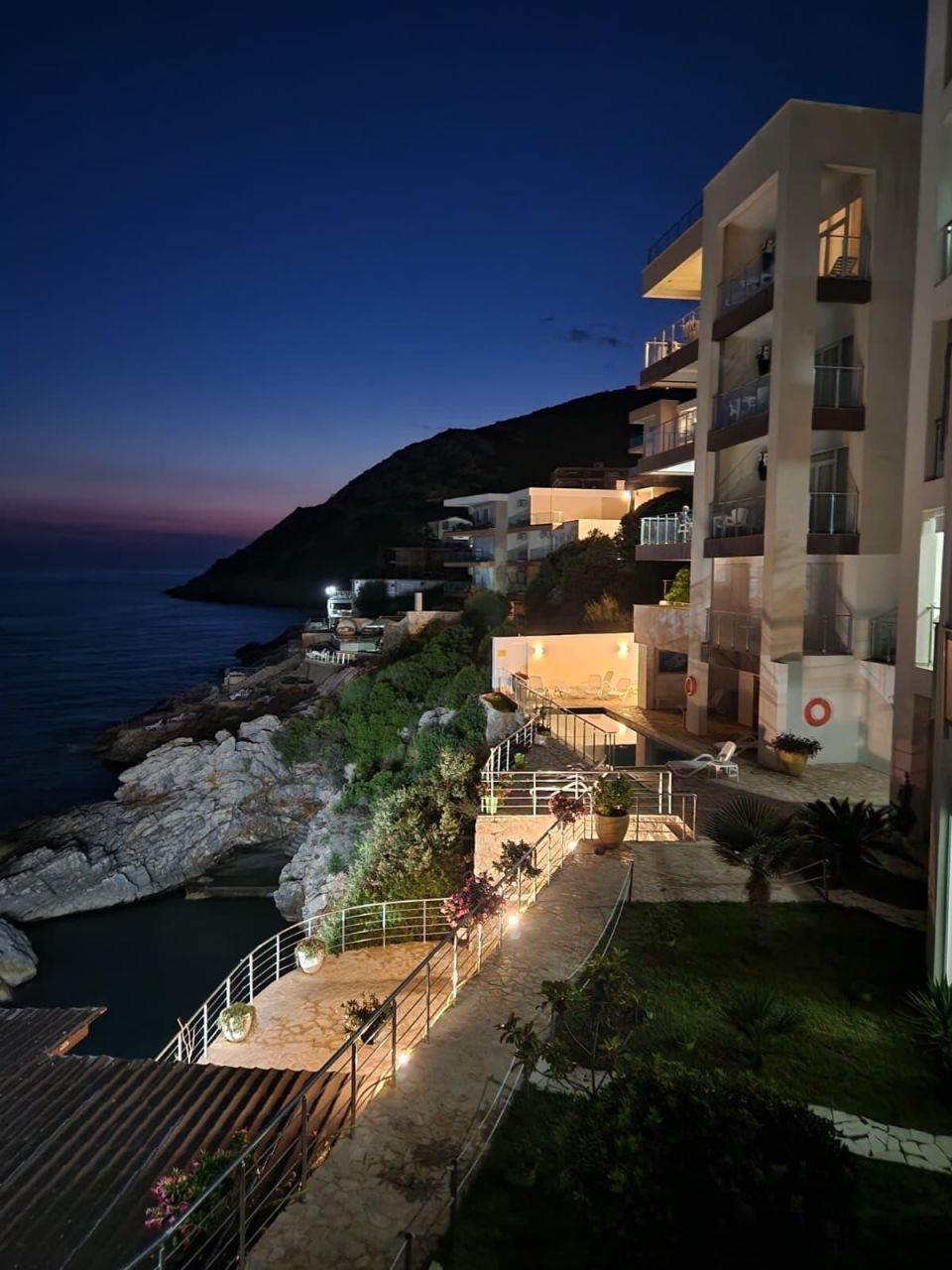 Квартира в Добра Воде, Черногория, 81 м² - фото 8