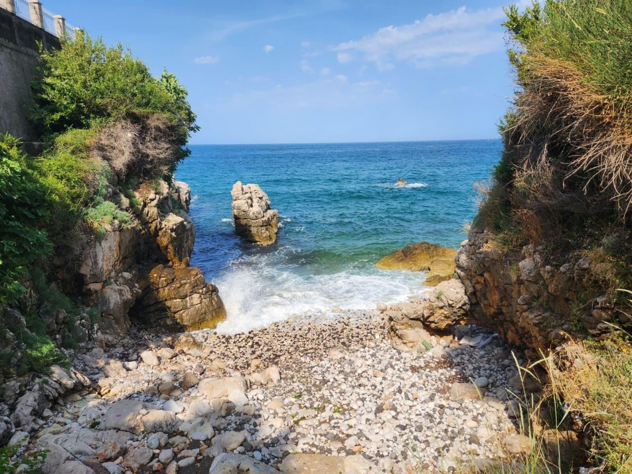 Квартира в Добра Воде, Черногория, 81 м² - фото 12