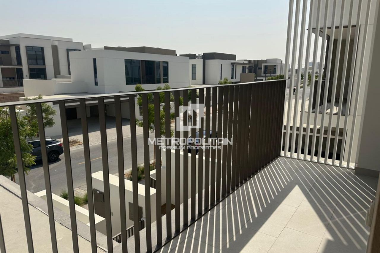 Вилла в Дубае, ОАЭ, 356 м² - фото 9