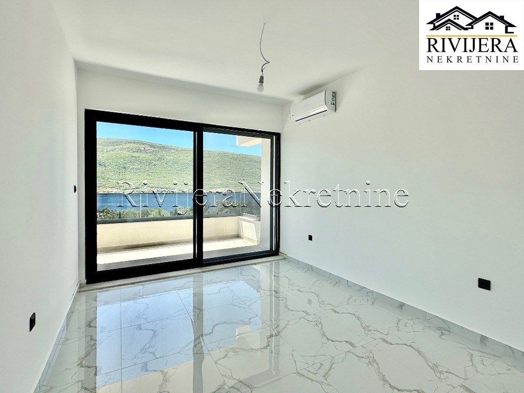 Квартира в Херцег-Нови, Черногория, 72 м² - фото 7