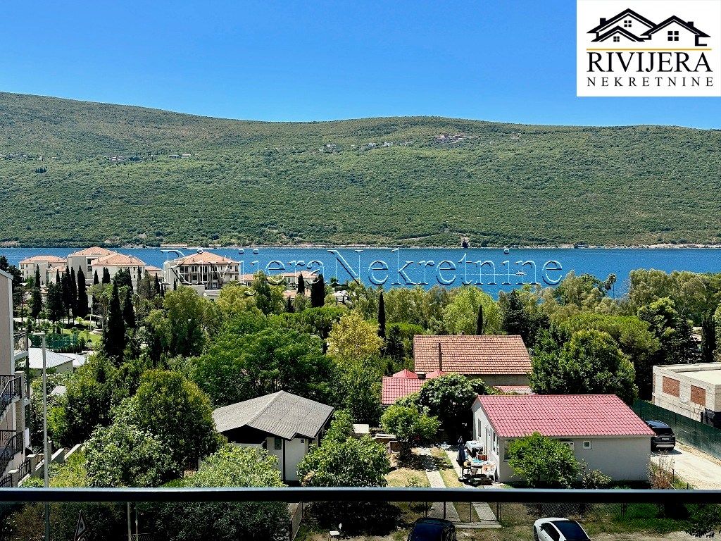 Квартира в Херцег-Нови, Черногория, 72 м² - фото 4