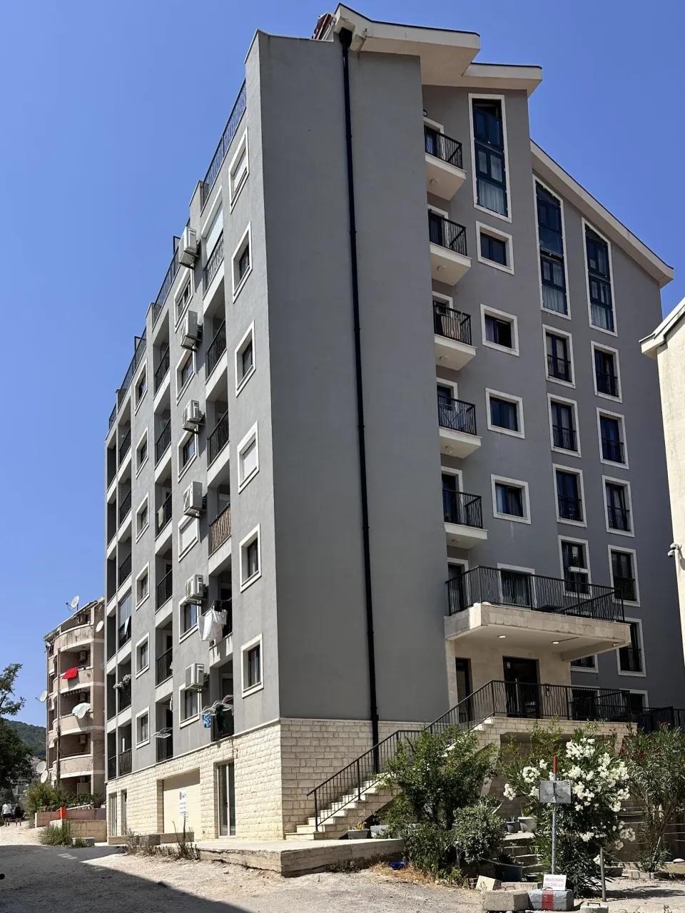Квартира в Будве, Черногория, 24 м² - фото 1